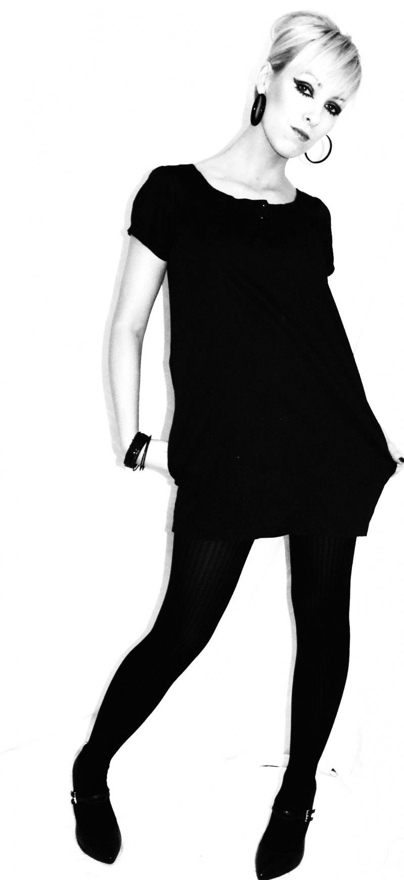 Female model photo shoot of Ciara Burke