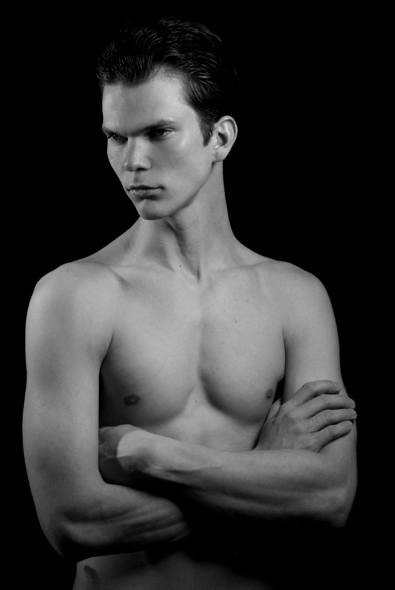 Male model photo shoot of Matthew Kemp in NYC