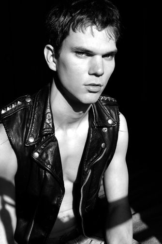 Male model photo shoot of Matthew Kemp in NY