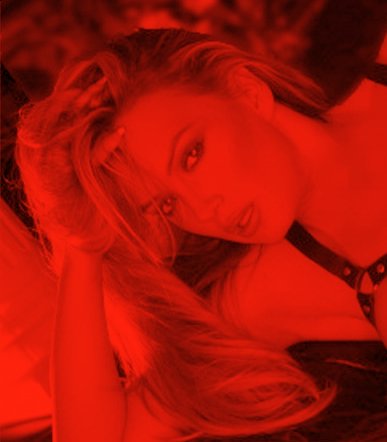 Female model photo shoot of Britney Lea