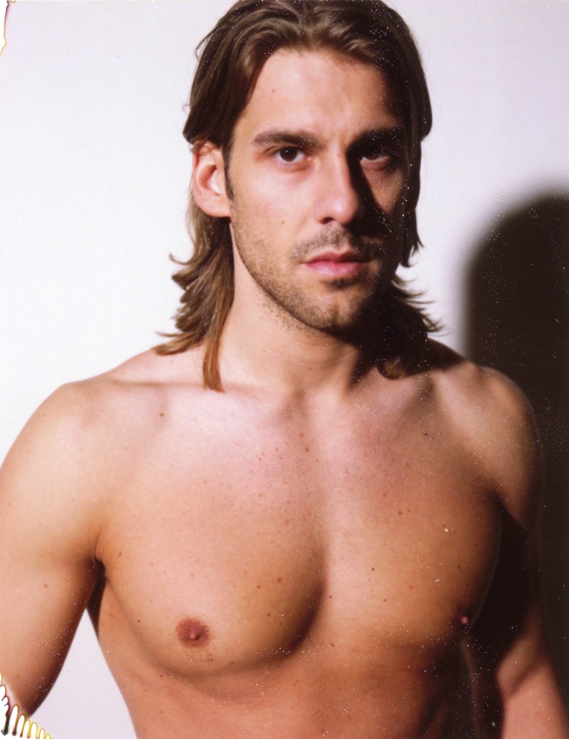 Male model photo shoot of Mr Leonardo 