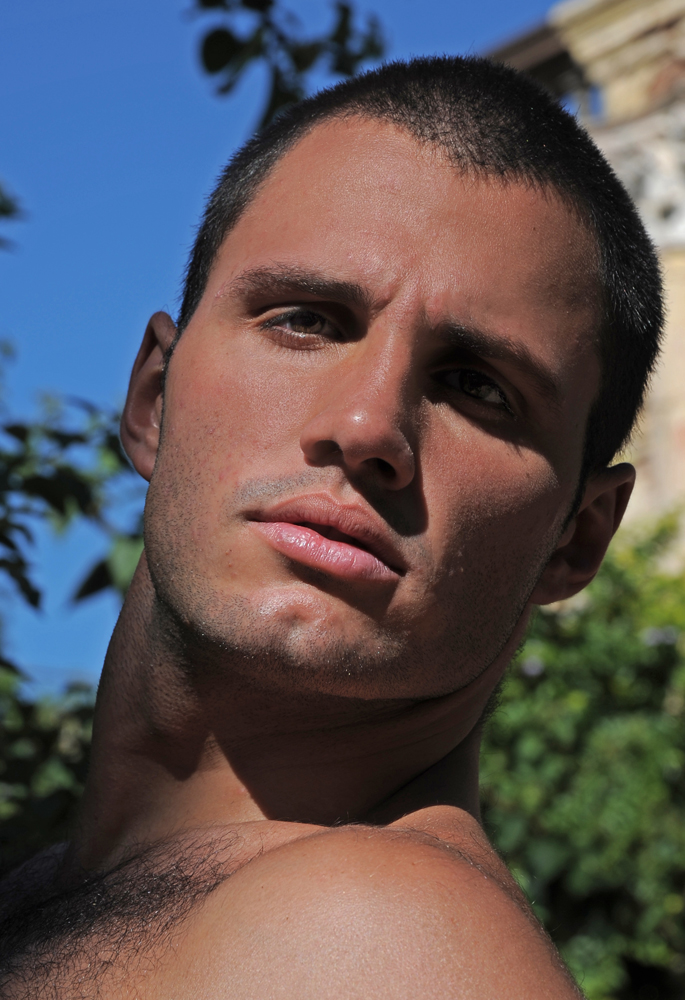 Male model photo shoot of Gaston Rubinetti by Raul Acosta in asuncion