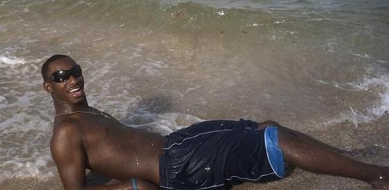 Male model photo shoot of DeAntee blake in beach