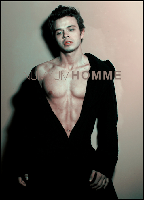 Male model photo shoot of Numyum Spade Homme