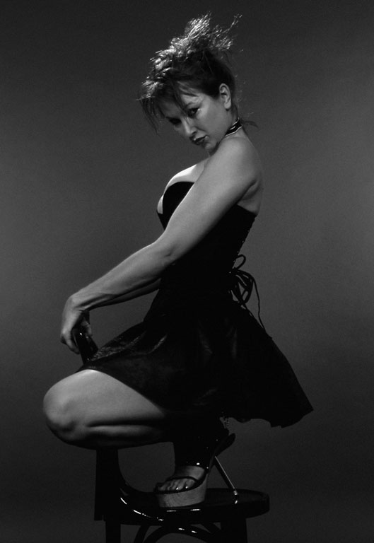 Female model photo shoot of JoAnne Dunn in london