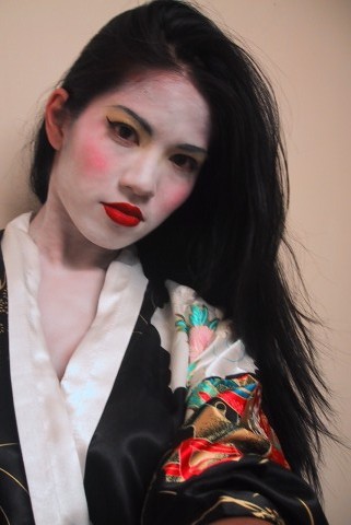 Female model photo shoot of Amanda Wong