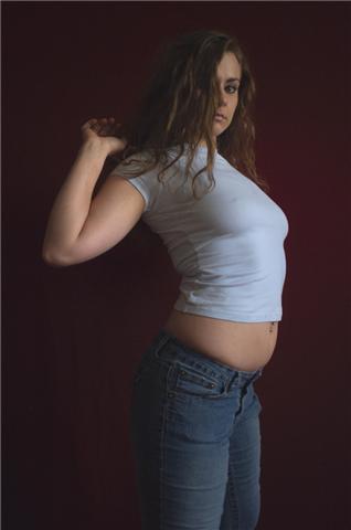 Female model photo shoot of KristyRosen
