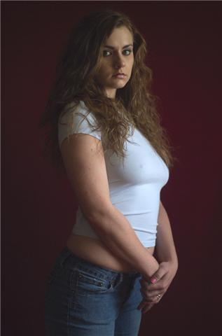 Female model photo shoot of KristyRosen
