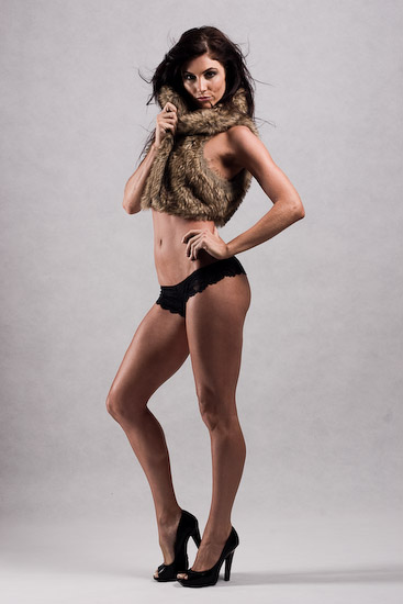 Female model photo shoot of Charlie de Haas