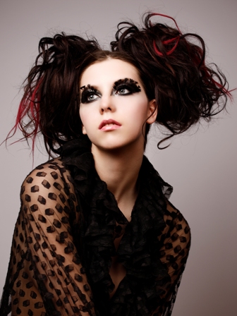 Male model photo shoot of Hairsprayngloss