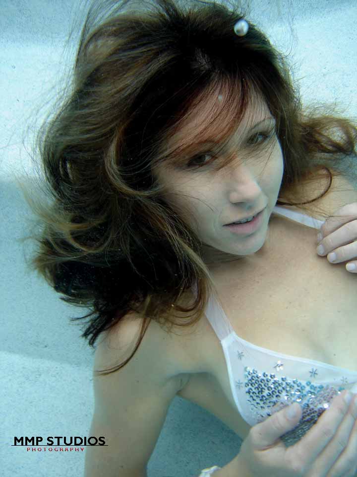 Female model photo shoot of Jennifer Rachidi by MMP Studio