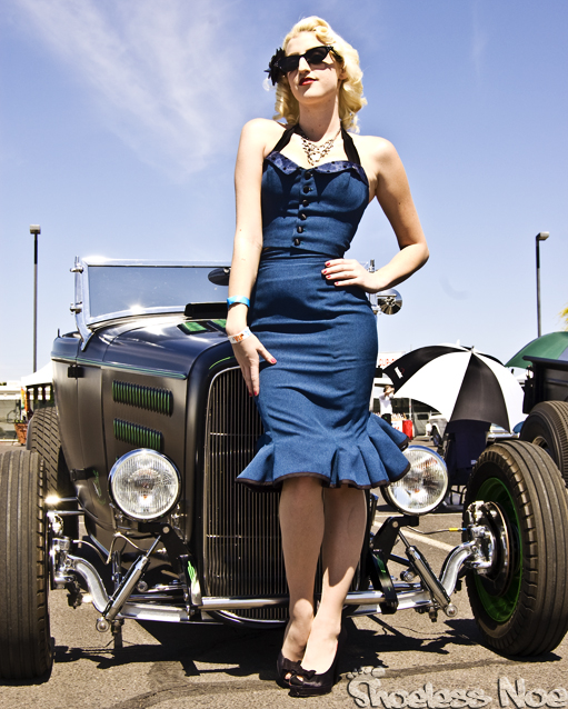 Male and Female model photo shoot of Shoeless Noe and Devin Marie in Tres Dias Car show