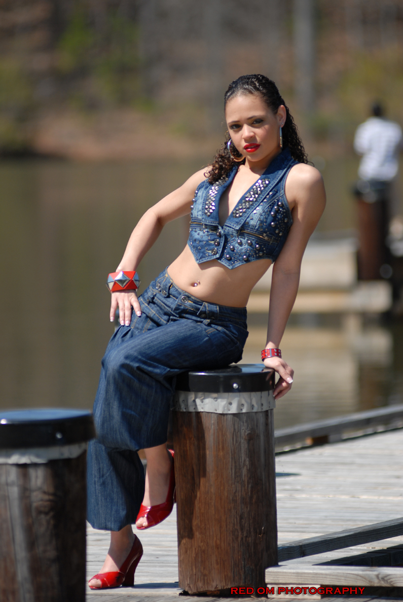 Female model photo shoot of Mikki Ronie by Red OM
