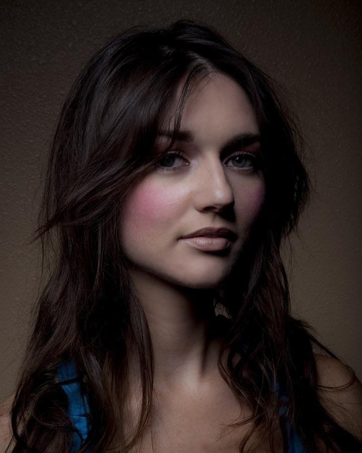 Female model photo shoot of Stella Stewart