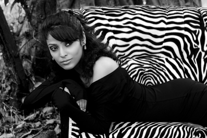 Female model photo shoot of Megha C