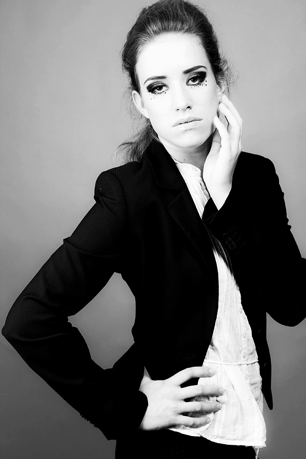 Female model photo shoot of Samm_photographer