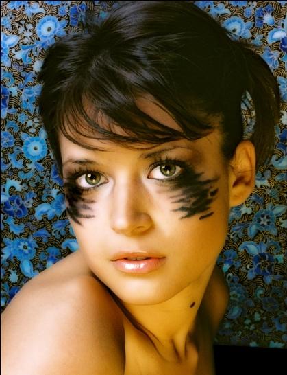 Female model photo shoot of Tati Nunez