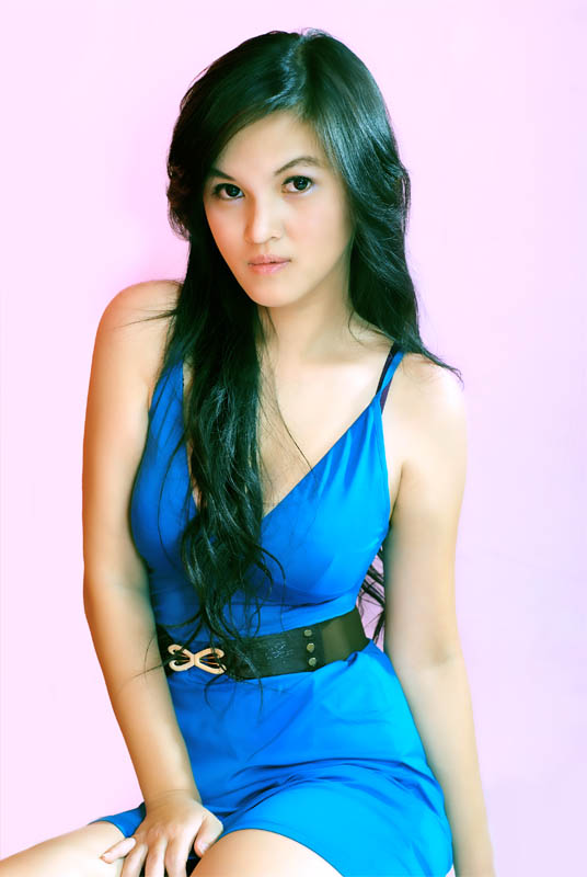 Female model photo shoot of farrah ang in jakarta
