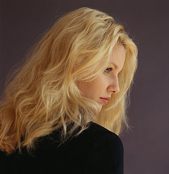 Female model photo shoot of Lisa V George