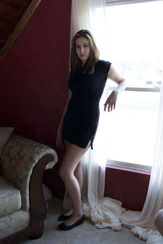 Female model photo shoot of Lindseyshinsky
