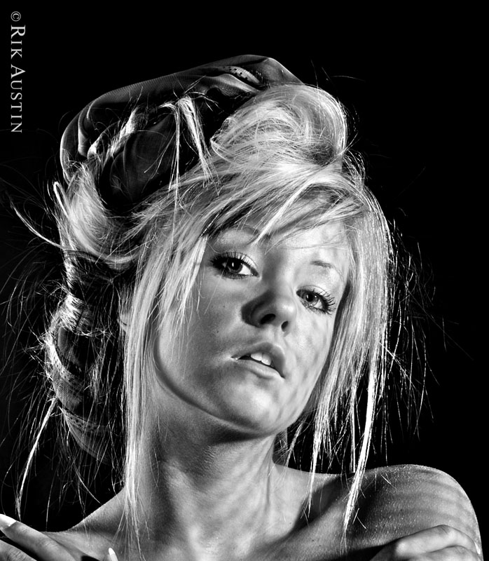 Female model photo shoot of Denise Julia by Rik Austin