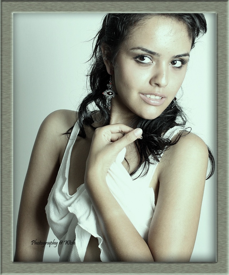 Female model photo shoot of IModelModelModel