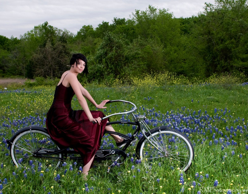 Female model photo shoot of Natalie Nettles by Richard McCullough in Brenham, TX