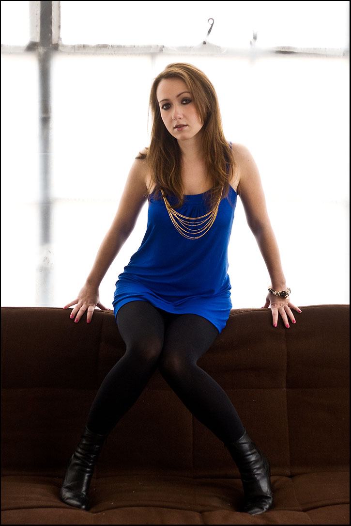 Female model photo shoot of Justyna B by Erik_dphoto