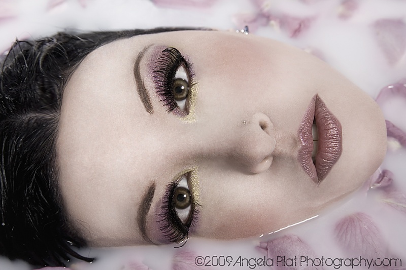 Female model photo shoot of Bella Ciao by Angela Pilat