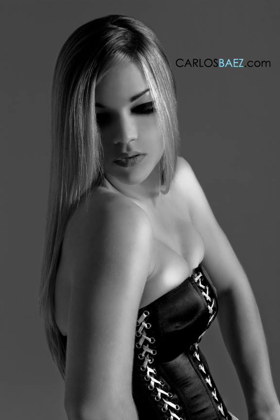 Female model photo shoot of Dani_D by Carlos Baez Photography