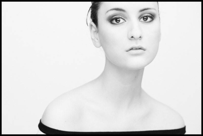 Female model photo shoot of Elisabetta P by EOGHAN