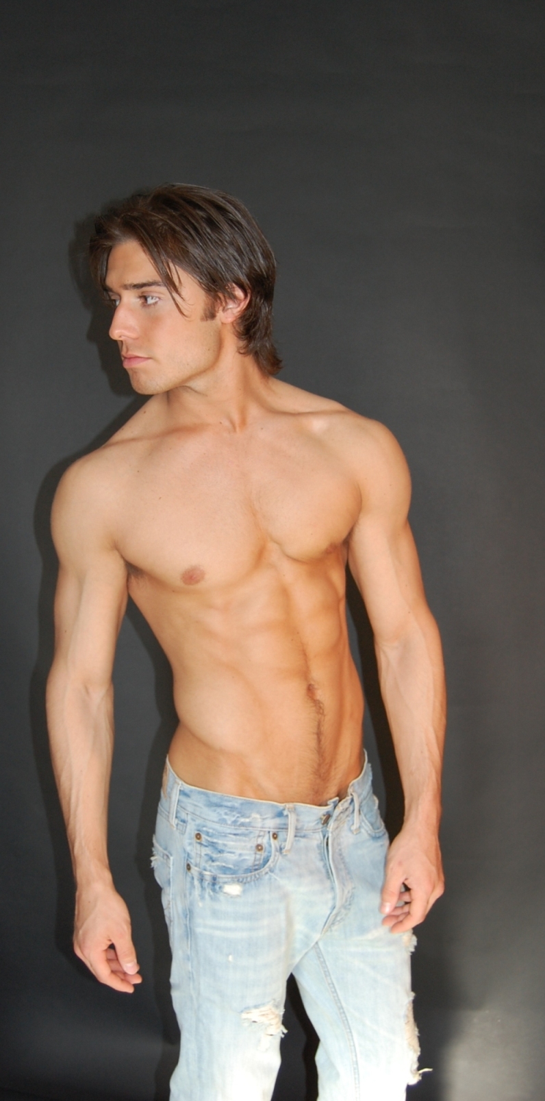 Male model photo shoot of Tyler Moss