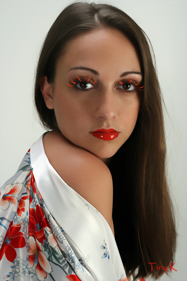 Female model photo shoot of Sarah King Beauty by tinyk_photo