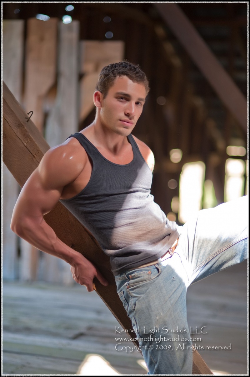 Male model photo shoot of Ryan Alvane by Kenneth Light Studios in Charlotte, NC