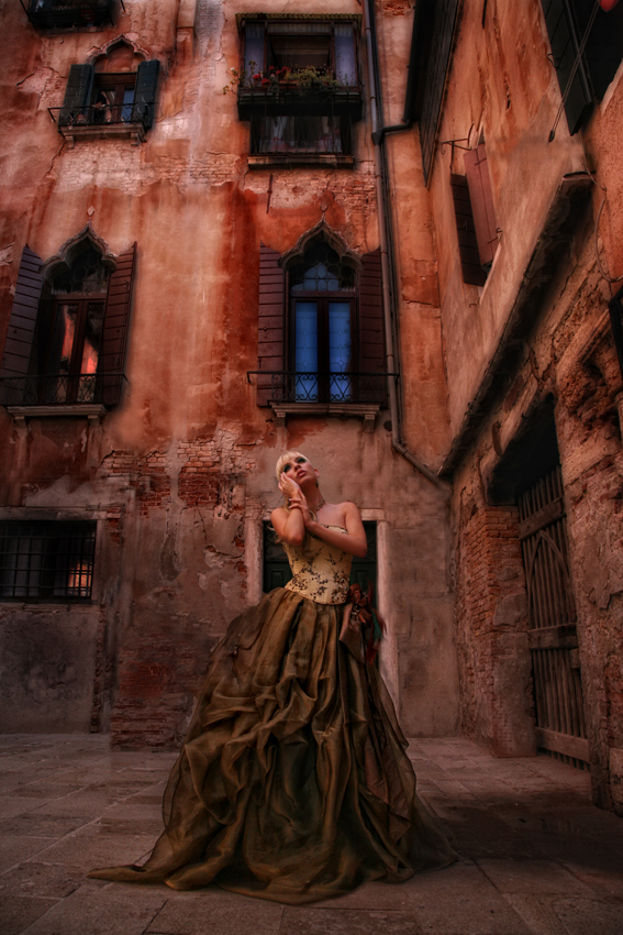 Female model photo shoot of Louise Sumner in Venice