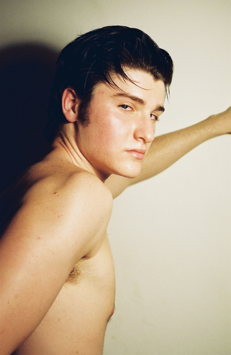 Male model photo shoot of Cyran
