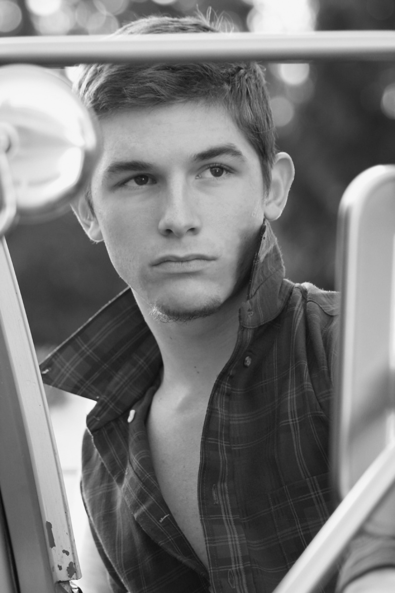 Male model photo shoot of William Best by Jason Photo Studio in Oak Grove, Oregon