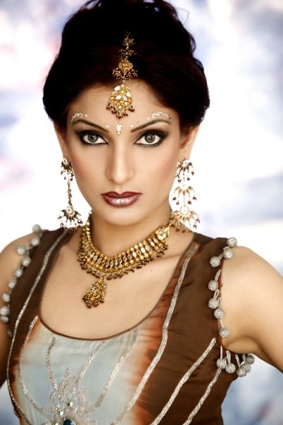 Female model photo shoot of Angells Beauty in Pakistan