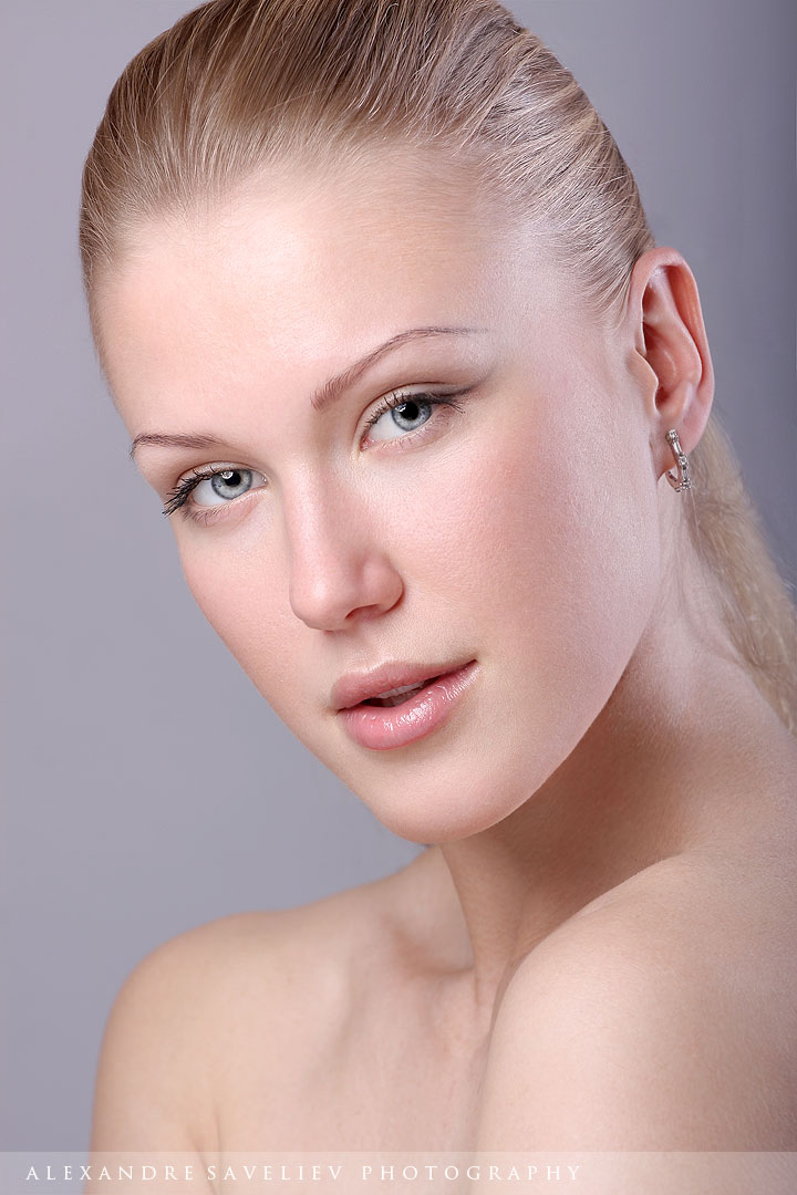Female model photo shoot of Annna V by Alex Saveliev