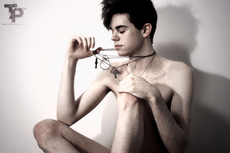 Male model photo shoot of Antonio de Domenici in Studio