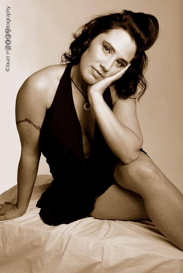 Female model photo shoot of Mychelle Mychelle by Icon_MN