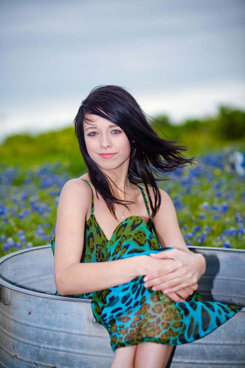 Female model photo shoot of Natalie Nettles in Brenham, TX