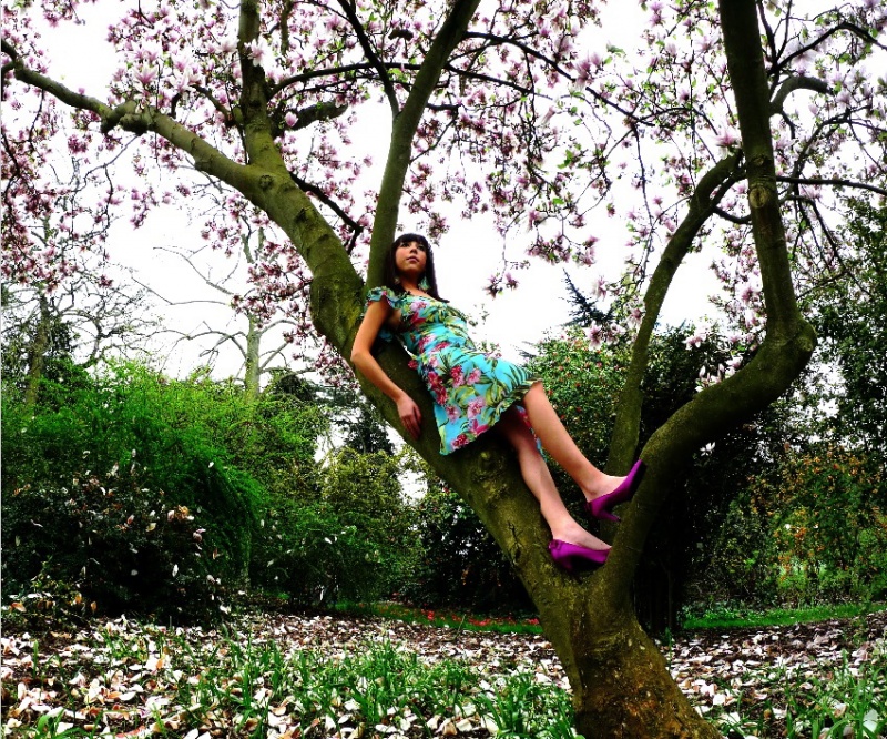 Female model photo shoot of Michelle Adams by Photographer_Bu in kew Gardens