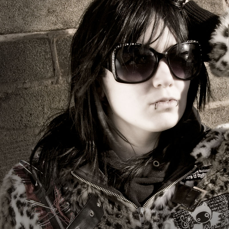 Female model photo shoot of Vicki Mihn by Photosnapper SHP in Bradford