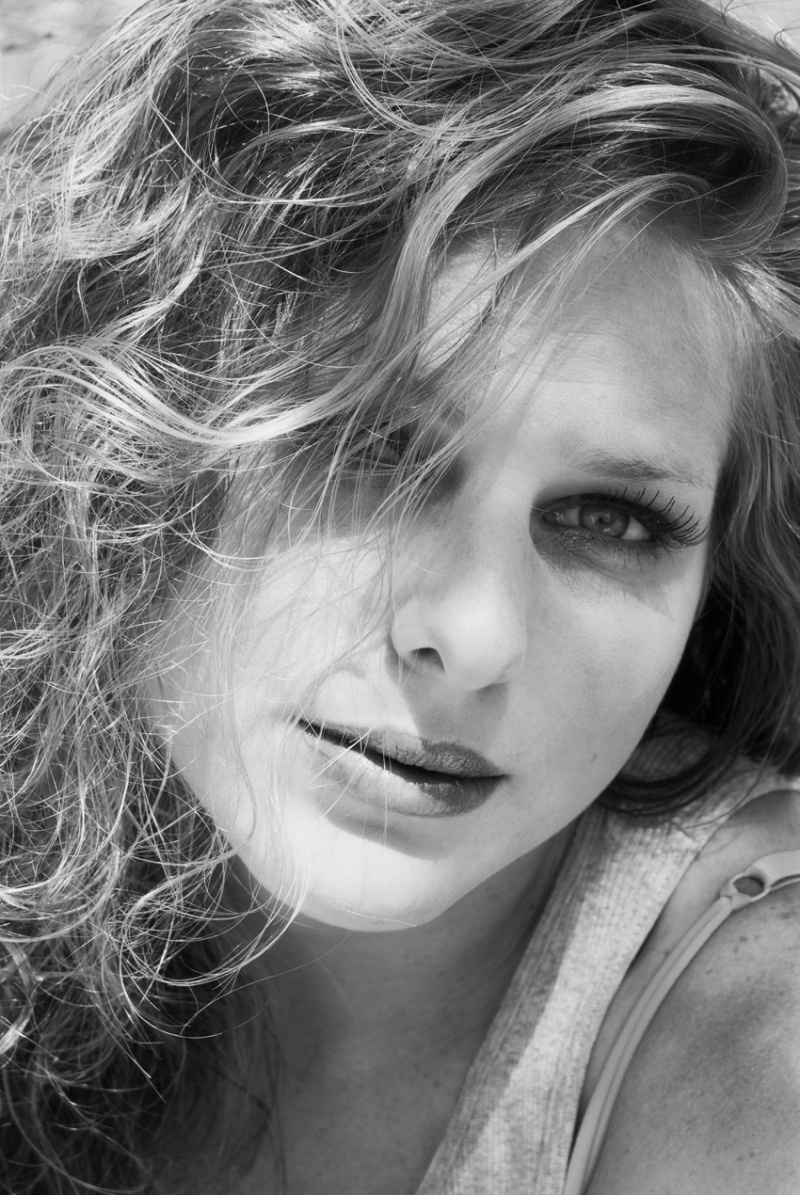 Female model photo shoot of Erin Alaina by Swank Photography in Ramrod Key