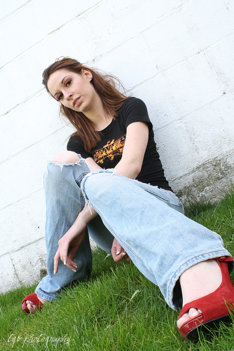 Female model photo shoot of Holly Kowalski by Taryn Himmelreich in Pennsylvania