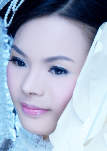 Female model photo shoot of wu jing fu