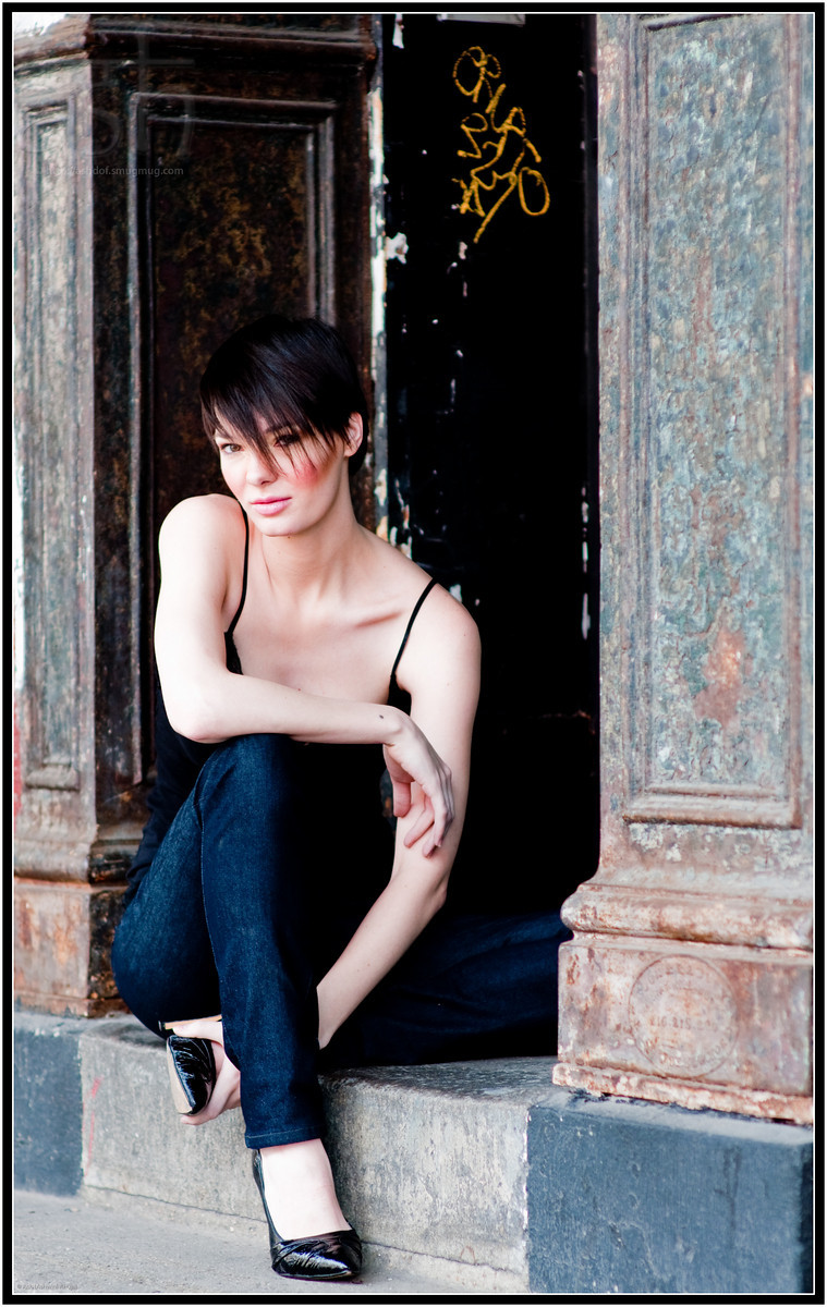 Female model photo shoot of Jes- by Vividshot
