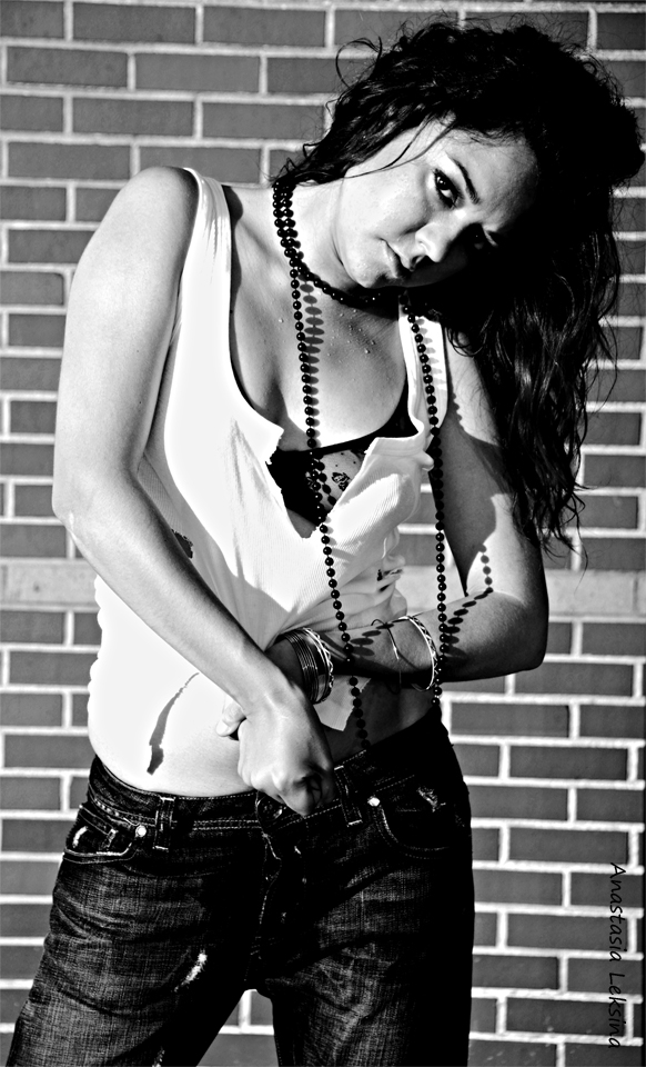 Female model photo shoot of Anastasia Leksina in Ottawa, ON