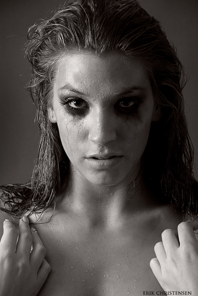 Female model photo shoot of Mandi Reanne by Erik Christensen